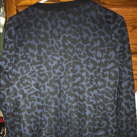 Zip up jacket - Picture 2 of 3